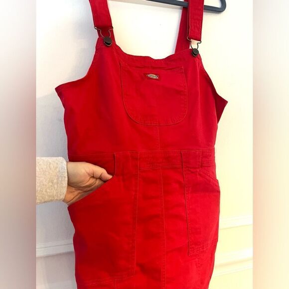 Dickies Overalls Frayed Hem Dress With Stretch in Red Size Large NWT - Picture 6 of 9